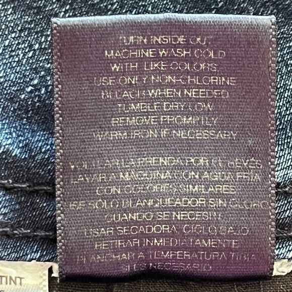 Angels Womens Jeans 18W Curvy Convertible Straight Leg Five Pocket Style Faded - Picture 14 of 15